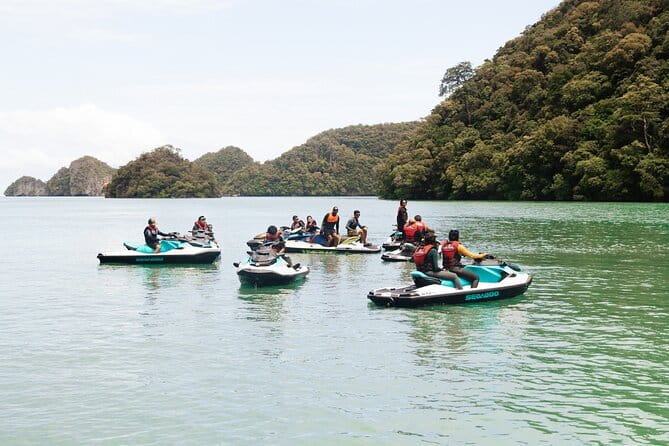 2 Hours Jet Ski Tour Rookie Package - Passing Pulau Singa Besar for island views