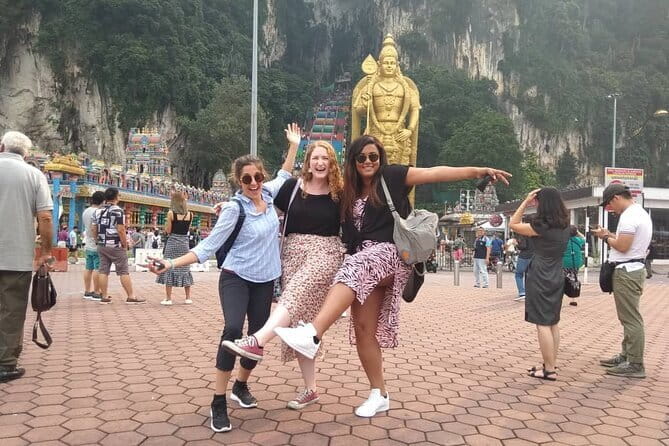 2D1N Cameron Highlands, Batu Caves, Ipoh, Kuala SelangorFireflies - The overnight stay and what the package covers