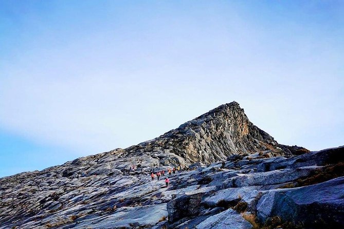 2D1N Mount Kinabalu Climbing - What the $1,000 price really covers