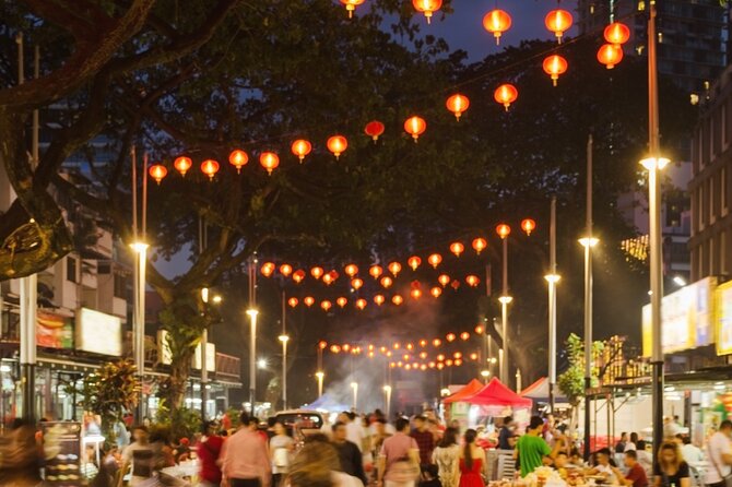 3-Hour Private Street Food Walking Tour in Kuala Lumpur - Starting at Central Market with a local food guide