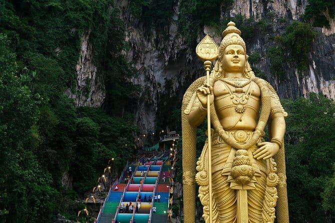 4-Hour Inspiring KL Cycling Tour - Three faiths in the city center