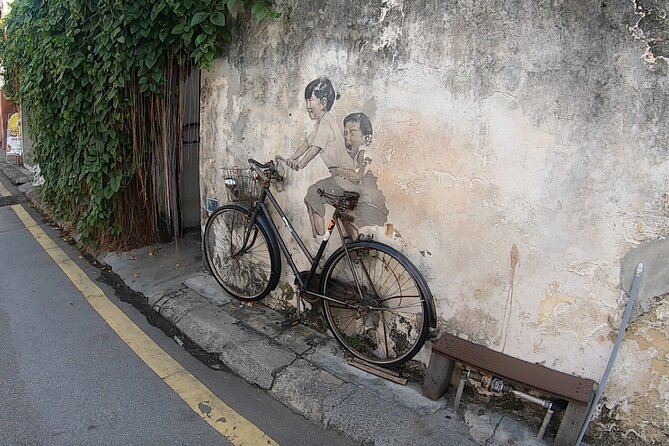 6-Hours Penang Private Tour - Finishing on Armenian Street