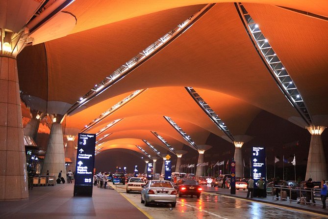 Airport transfer - From KLIA Arrivals to Your Hotel