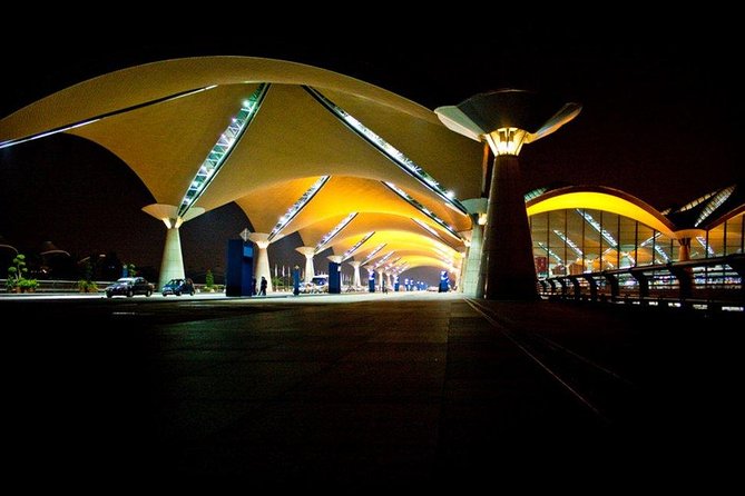 Airport transfer - The View of Kuala Lumpur’s Twin Towers