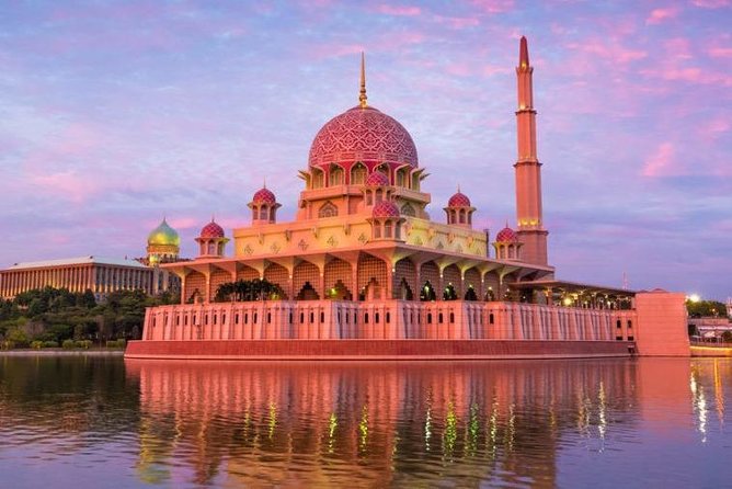 Amazing 8 Attractions Half-Day Putrajaya City Tour - Key points to know before you book