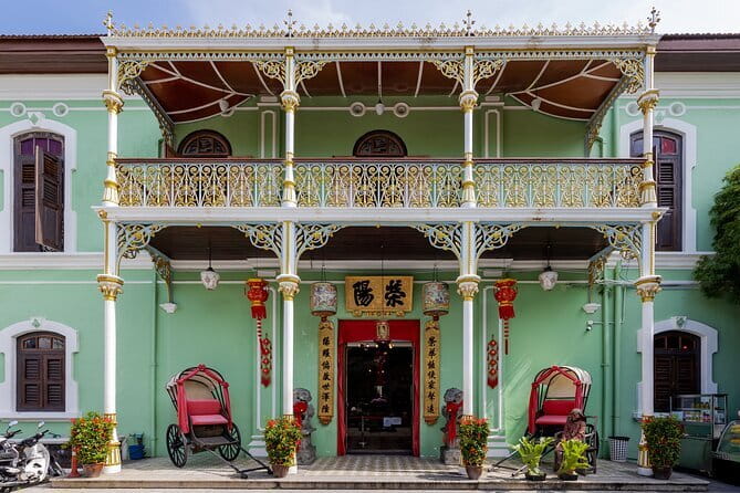 Back of the Bike Street Food Experience – Real Penang! - Who should book this experience?