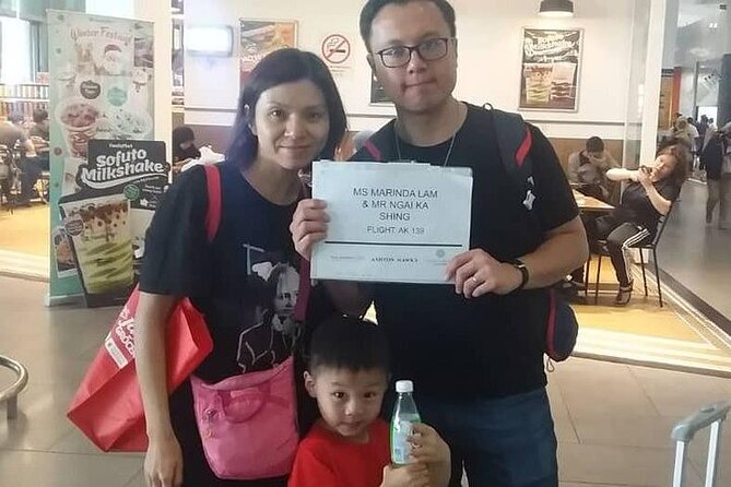 Base on Group: Kuala Lumpur Airport Departure Transfer - Why a Private Transfer Helps With Luggage
