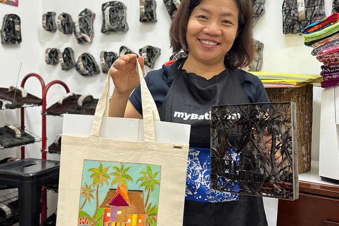 Batik Bag Painting Workshop by myBatik - Designing your 34-centimeter calico bag