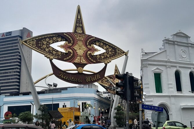 Batu Cave and Kuala Lumpur Heritage Tour by Train and Walking - Jamek Mosque at the River Confluence