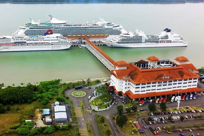 Batu Caves And Putrajaya Cruise Excursion Tour From Port Klang - Agriculture Heritage Park: A Change of Pace