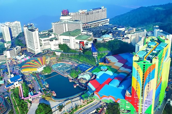 Batu Caves & Genting Highland Day Tour Include 2-Way Cable Car Ride - From Kuala Lumpur to the limestone cliffs