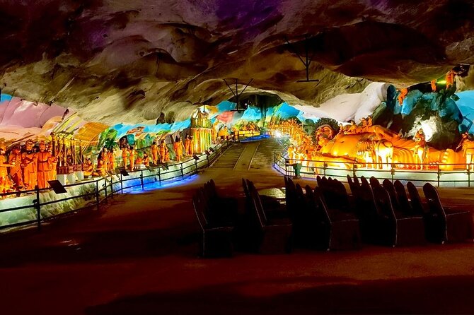 Batu Caves Twilight and Little India Evening Tour - Transport, group size, and guide style
