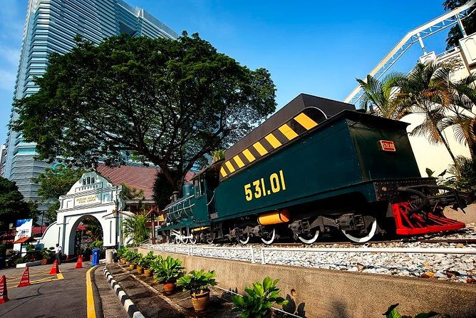 Best of Kuala Lumpur City Tour Including National Museum and National Monument - Masjid Negara and Malaysia after independence