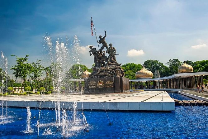 Best of Kuala Lumpur City Tour Including National Museum and National Monument - Istana Negara and the royal gates