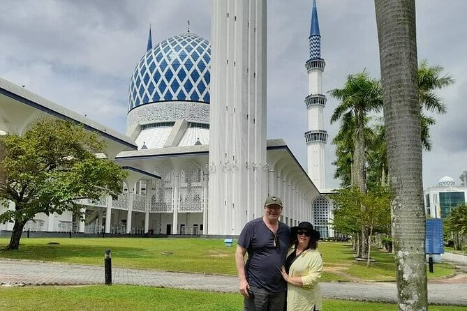 Blue Mosque And Batu Caves Private Tour from Kuala Lumpur - Who will enjoy this three to four hour outing