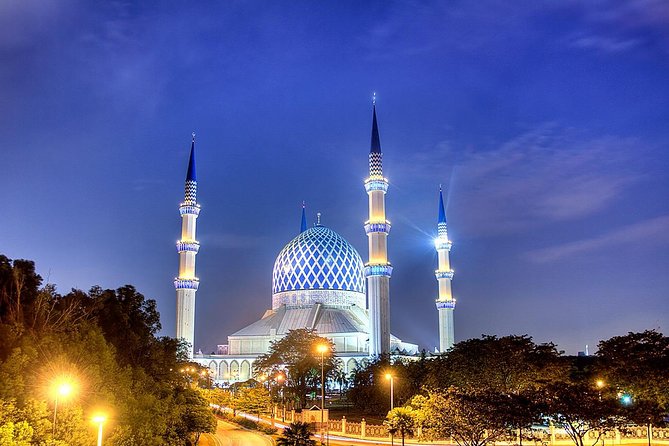 Blue Mosque And Batu Caves Tour From Kuala Lumpur - The 20-Minute Watch Stop
