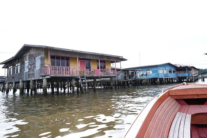 Brunei Heritage Tour - Leaving Miri for the Brunei border