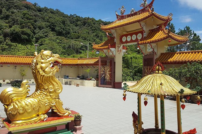 Cameron Highlands Full-Day Nature Tour - What the private vehicle changes