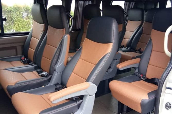 ~Chauffeur: Johor Bahru to Singapore Van Transfer - What this Johor Bahru to Singapore transfer is really for