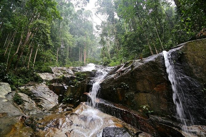 Countryside Tour Waterfall, Hot Springs & Batu Caves With Lunch - Seeing batik made at East Coast Batik