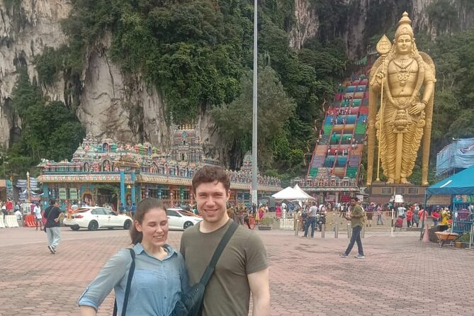 Cruise Shore Excursions: Port Klang - Royal Malaysia, the National Monument, and Parliament