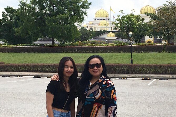 Cruise Shore Excursions: Port Klang - KL Tower and the Petronas Twin Towers