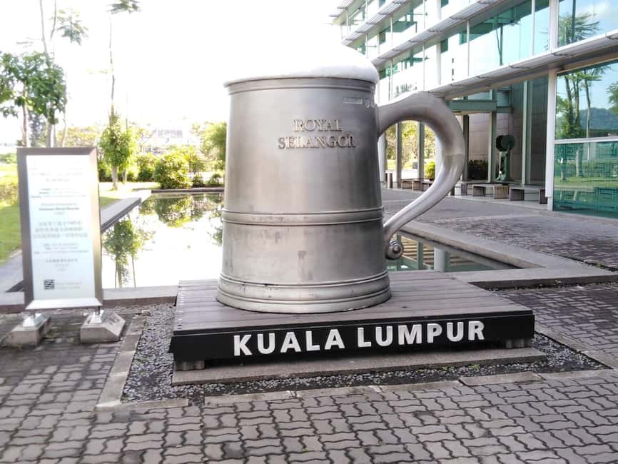 Cultural Malaysia: Batu Caves, Batik and Pewter Luxury Tour - Batu Caves and the Famous 272-Step Climb