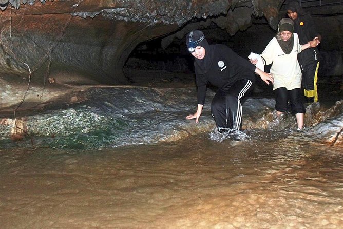 Discover Perak Tempurung Cave (from KL) - Emerging into jungle light