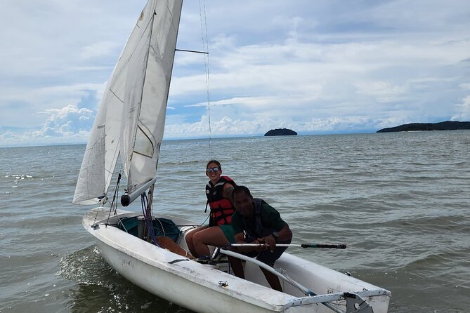 Discover Sailing Experience in Tanjung Aru Beach - Meeting the 470 dinghy and learning the safety basics