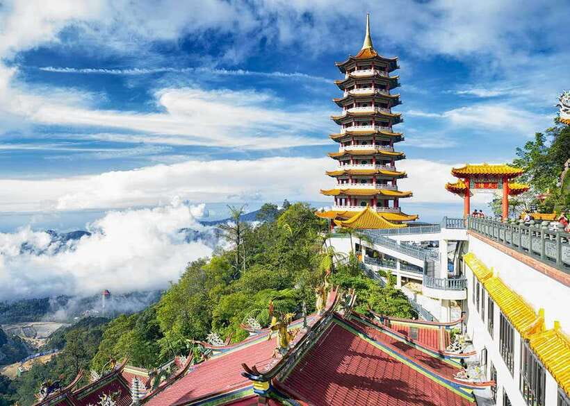 Exclusive Private Day Trip to Genting Highlands - Casino De Genting is a brief final stop