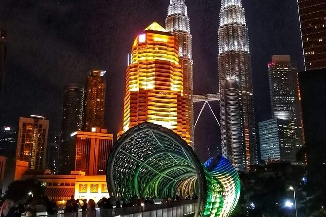 Exclusive Private Kuala Lumpur Night Tour - What the guide adds to the night