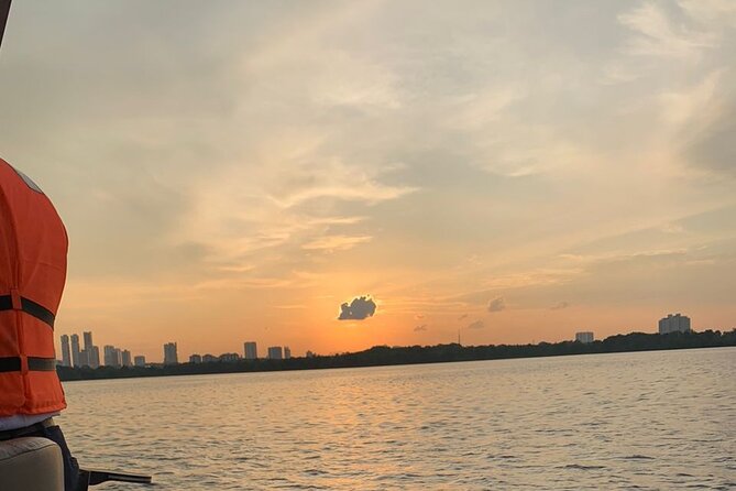 Experience Brooklyn Cruise at Puteri Harbour - Why the small boat can be a strength