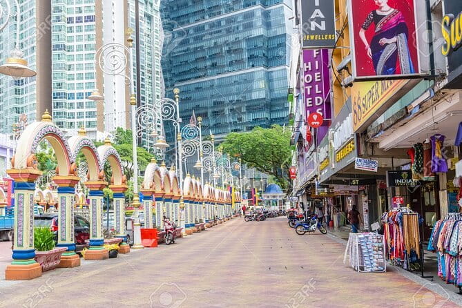 Experience Old Part and New Part of Kuala Lumpur City by Foot - Chow Kit Market: Kuala Lumpur’s everyday shopping floor