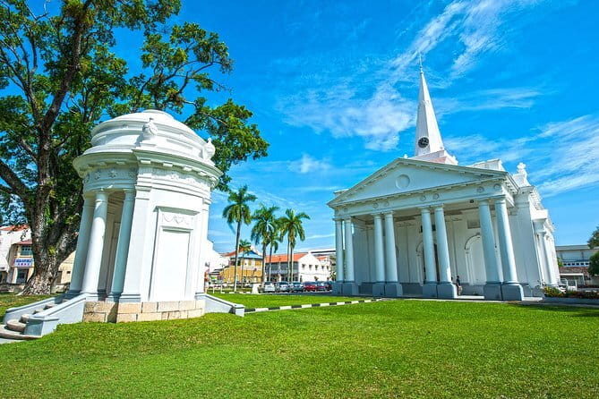 Explore Penang Your Way: Tailor-Made Private Guided Tour 4-10 Hrs - Finish With Hawker Food at Gurney Drive