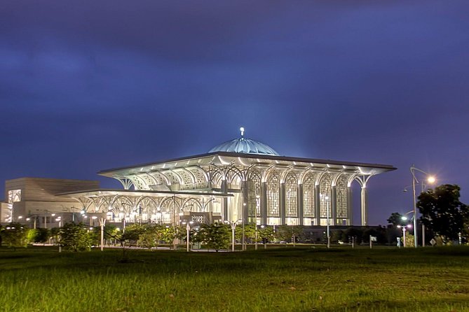 Exploring Putrajaya: A Half-Day Sightseeing Tour - Putra Mosque and its pink domes