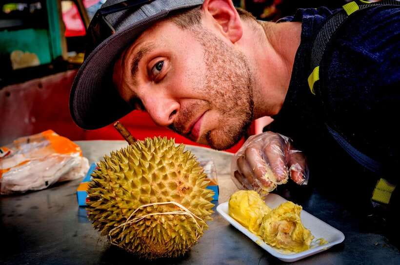 From Kuala Lumpur: Batu Caves Cultural Temple Tour - The driver-guide makes or breaks the experience