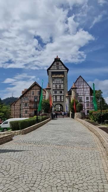 From Kuala Lumpur: Bukit Tinggi Private Day Trip - Walking, weather, and health concerns