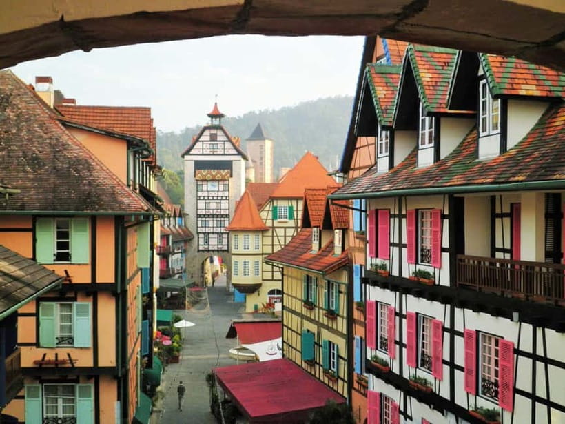 From Kuala Lumpur: Bukit Tinggi Private Day Trip - The one-hour ride from Kuala Lumpur