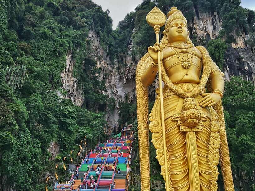 From Kuala Lumpur: Colmar Tropicale and Batu Caves Day Trip - Starting at Batu Caves