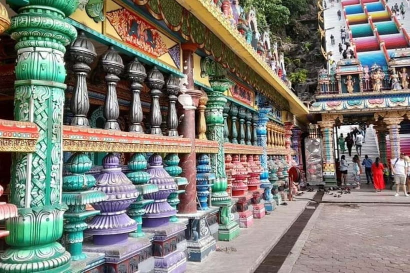 From Kuala Lumpur: Kuala Gandah & Batu Caves Day Trip - Who should book this six-hour outing?