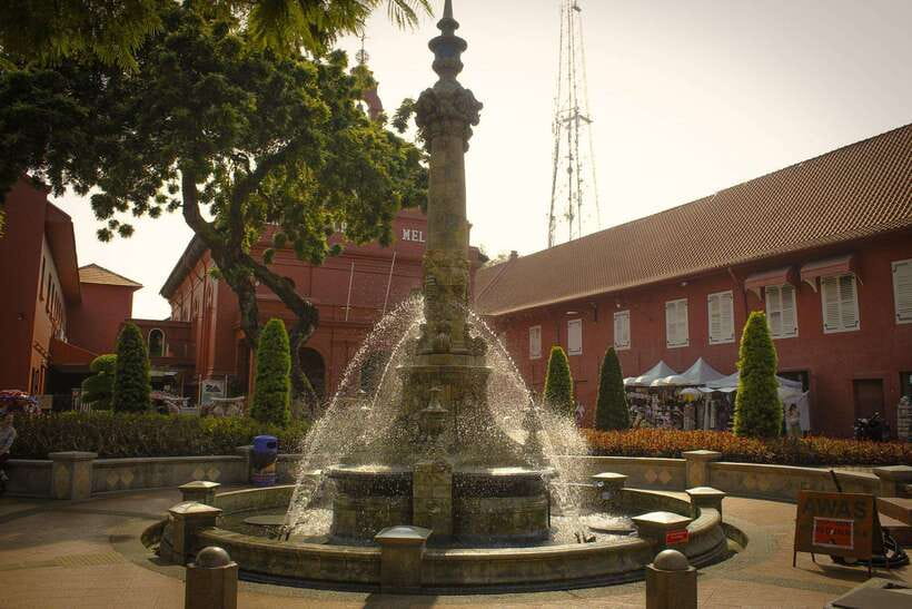 From Kuala Lumpur: Malacca Private Day Tour - The 8:00 a.m. pickup from Kuala Lumpur