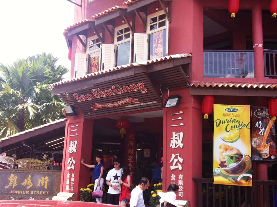 From Kuala Lumpur: Private Full Day Tour to Malacca - The ride south from Kuala Lumpur