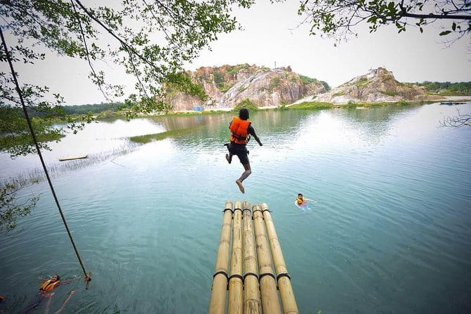 From Singapore: Express shore excursion to Indonesia (6 hours) - Is $237.41 good value?