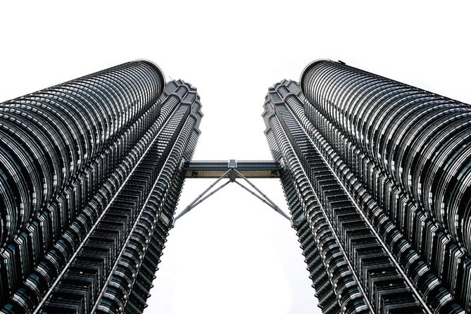 Full-Day Kuala Lumpur Sightseeing Tour - Petronas Twin Towers and KLCC Park