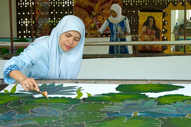 Full Day Langkawi City Tour with Cable Car - Kuah Town is best for duty-free shopping