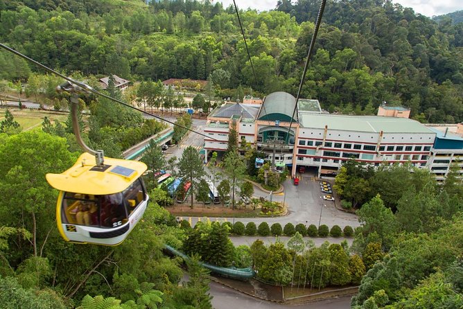Genting Highland Day Trip & Batu Caves Temple Tour (8Hrs) - What this Kuala Lumpur day trip is really offering