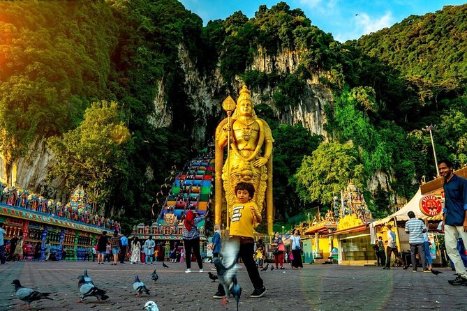 Genting Highland Tour from Kuala Lumpur with 2 way Cable Car-PVT - Who will enjoy this Genting day most?