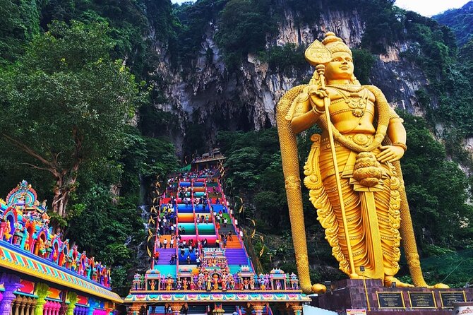 Genting Highland Tour from Kuala Lumpur with 2 way Cable Car-PVT - Riding the Genting Skyway cable car