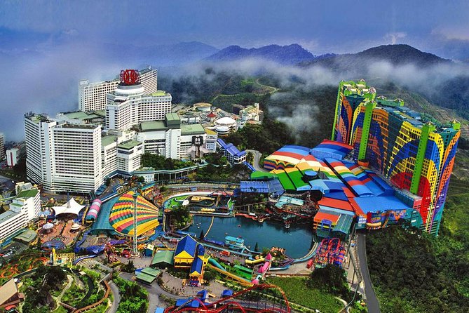 Genting Highlands, Batu Caves, Colmar Tropicale, Japanese Village - Local lunch at Goh Tong Jaya