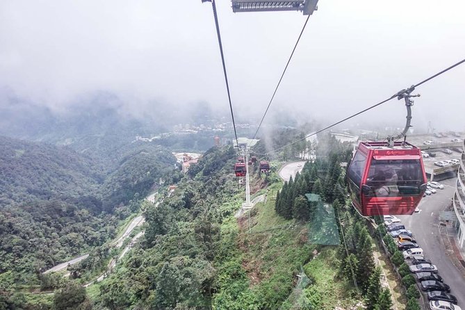 Genting Highlands Day Tour - Taking the included Genting Skyway